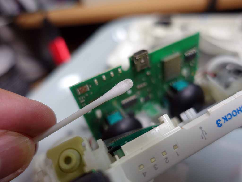PS3コントローラーDUALSHOCK3修理(接点掃除4)
