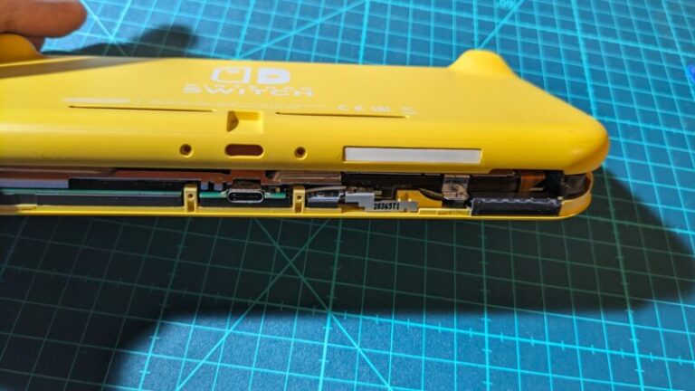 Switch Lite R Button Spring Location 【修理解説】Nintendo Switch LiteのRボタン(Lボタン)が反応しないので分解修理してみた【ついでにZL,ZRも】 | 英二六ブログ